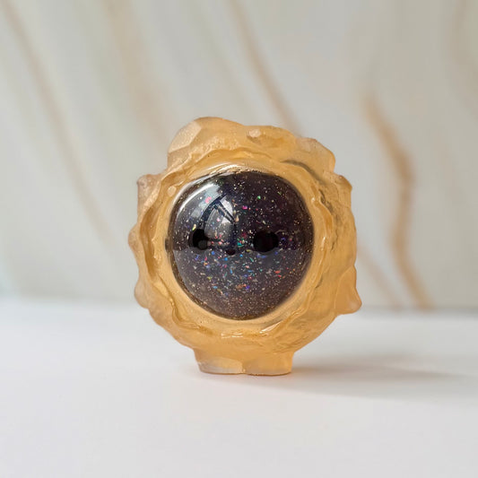 Yellow-Black Inclusion Geomite