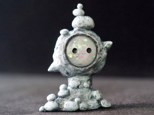 Silver Anniversary Totem