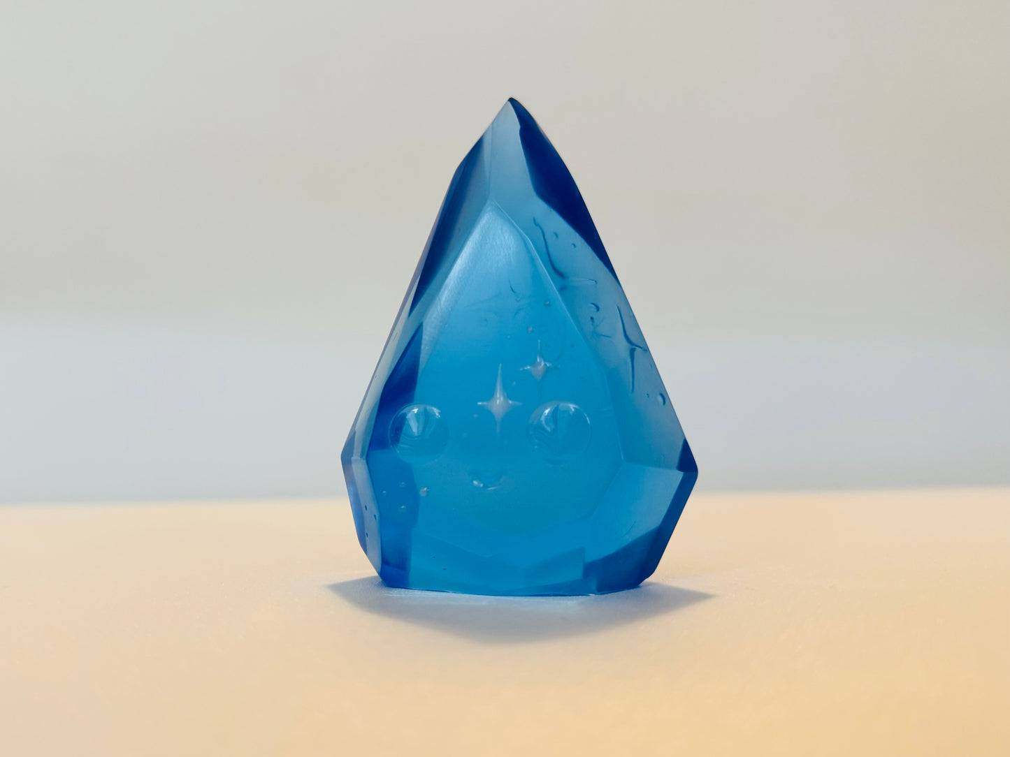 Painted Mega Prismite - Stars on Blue